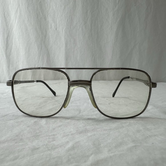 Luxottica Other - Luxottica Vintage Natural Silver Aviator Sunglasses Eye Glasses Frames 54-19 140